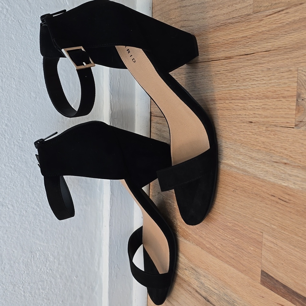 NWT Torrid Cone Heel Sandals